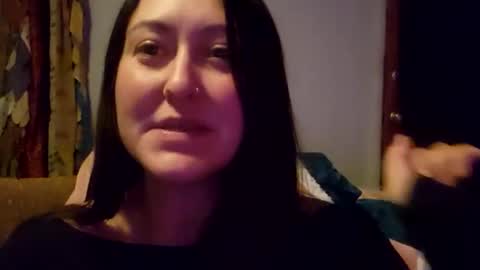 Snapshot of walnut4u chatting on January 2025 02:18:01 AM Walnut4u online show from January 2025 02:18:01 AM