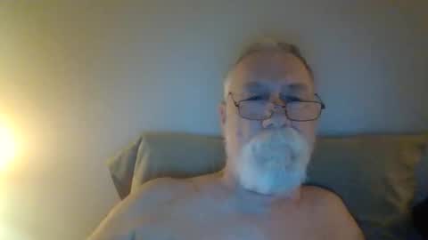 walrus22 online show from April 2026 06:07:02 AM