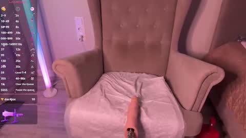 Walt Enjoy online show from October 2025 05:45:02 PM