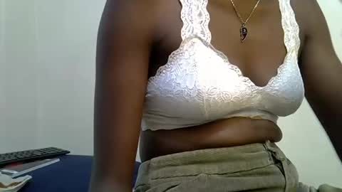 wambo2580 online show from November 2025 12:05:01 PM