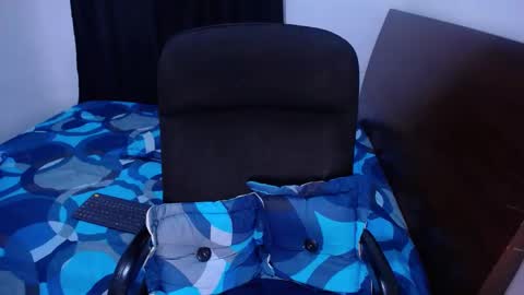 Wanda and Ember online show from January 2025 09:50:02 PM