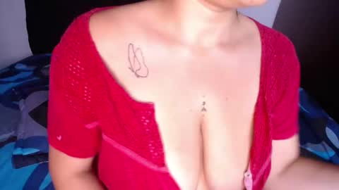 Wanda and Ember online show from January 2025 09:07:01 PM