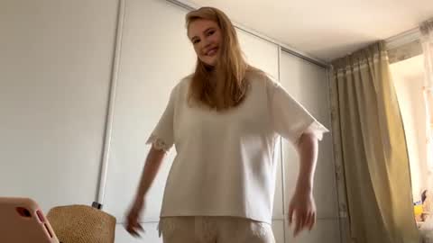 Helen online show from July 2026 07:37:02 AM