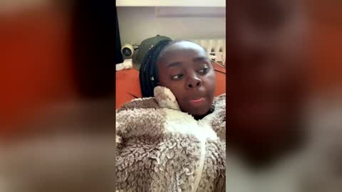 Snapshot of wanebeonly4you chatting on May 2026 01:29:02 PM Chocolat Obsession online show from May 2026 01:29:02 PM