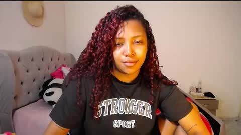 Snapshot of warisgoddes chatting on February 2026 02:51:02 PM EMILY online show from February 2026 02:51:02 PM