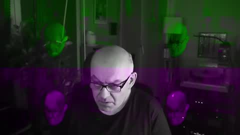 Snapshot of warp147 chatting on September 2025 01:32:02 AM warp147 online show from September 2025 01:32:02 AM