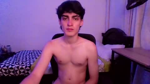 Snapshot of warrenblushfire chatting on October 2025 05:30:02 AM W A R R E N B L U S H F I R E online show from October 2025 05:30:02 AM
