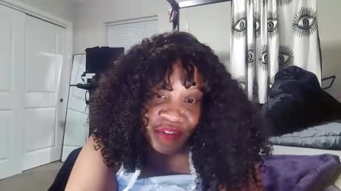 LAUREN LUSH online show from April 2026 04:32:01 AM