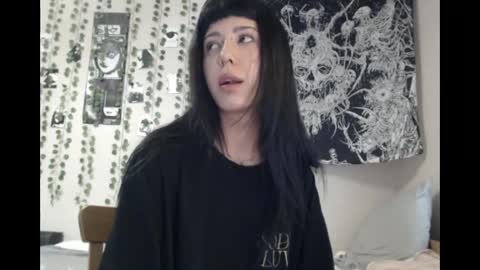 Mina online show from April 2026 02:54:02 PM