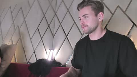 Wayne online show from February 2025 07:55:01 AM