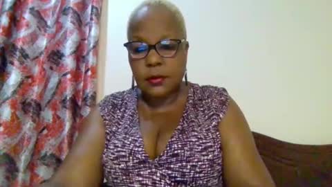 weaverbird25 online show from January 2026 07:27:02 PM