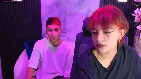 felipe and alejandra online show from September 2025 03:06:02 AM