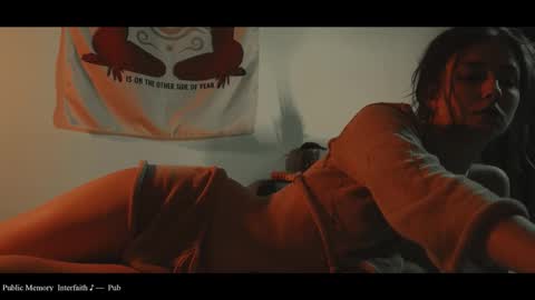 Snapshot of webcora chatting on October 2025 06:41:02 PM Coraline online show from October 2025 06:41:02 PM