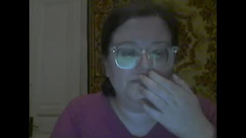 Marina online show from September 2025 09:40:02 PM