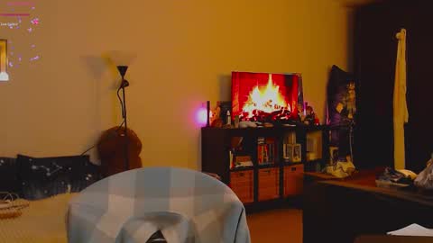  moon  online show from October 2025 09:05:02 PM