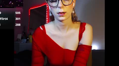 Snapshot of welliza chatting on January 2025 02:44:02 AM Liza online show from January 2025 02:44:02 AM
