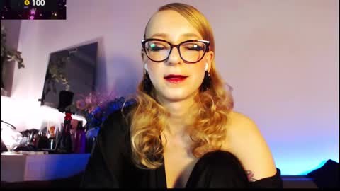 Snapshot of welliza chatting on February 2025 02:15:02 AM Liza online show from February 2025 02:15:02 AM