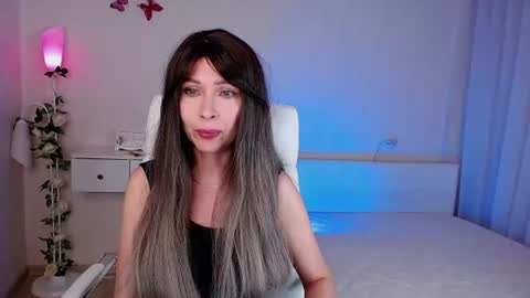 Snapshot of wendifoster chatting on June 2026 06:56:01 PM Wendi Foster online show from June 2026 06:56:01 PM