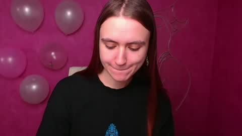 Snapshot of wendy_say_ chatting on February 2025 08:24:01 PM Wendy online show from February 2025 08:24:01 PM