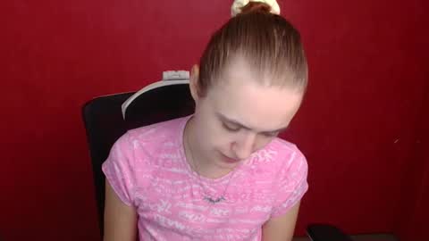 Snapshot of wendy_say_ chatting on September 2025 06:37:02 AM Wendy online show from September 2025 06:37:02 AM