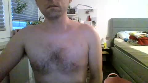 Snapshot of wera82 chatting on June 2026 10:48:02 AM wera82 online show from June 2026 10:48:02 AM