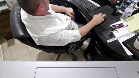 wes40960 online show from April 2026 10:15:01 PM