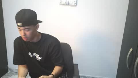 wesley_7 online show from September 2025 11:54:01 PM