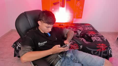 Wesley Boy online show from April 2026 07:48:01 PM