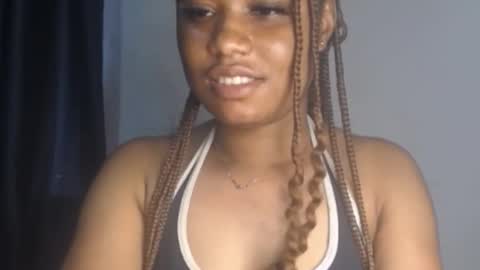 Snapshot of wet_juicypussy chatting on December 2024 11:38:01 AM queen online show from December 2024 11:38:01 AM