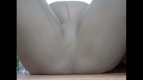 wet_pants2022 online show from February 2025 08:56:02 AM