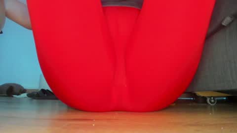 Snapshot of wet_pants2022 chatting on June 2026 06:39:01 PM wet_pants2022 online show from June 2026 06:39:01 PM