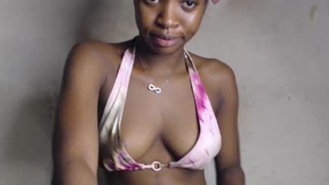 Bella online show from June 2026 07:47:01 PM