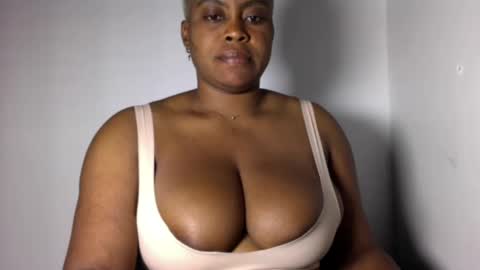 Snapshot of wet_pussyy24 chatting on December 2024 11:51:01 PM lily online show from December 2024 11:51:01 PM