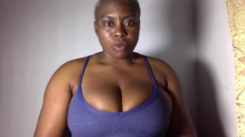 Snapshot of wet_pussyy24 chatting on December 2024 11:50:01 PM lily online show from December 2024 11:50:01 PM