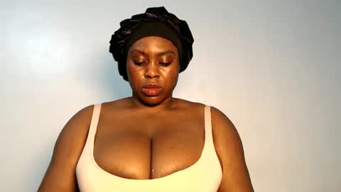 Snapshot of wet_pussyy24 chatting on September 2025 10:55:02 PM lily online show from September 2025 10:55:02 PM