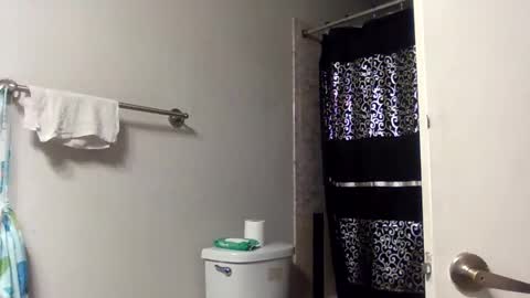 Kylie online show from March 2025 07:18:01 PM