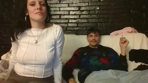 Sweet but .... online show from January 2025 04:23:01 AM