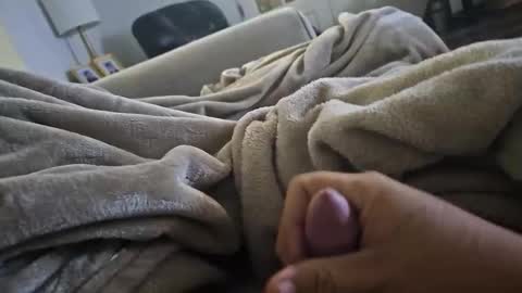 what_whaaat online show from October 2025 04:37:01 AM