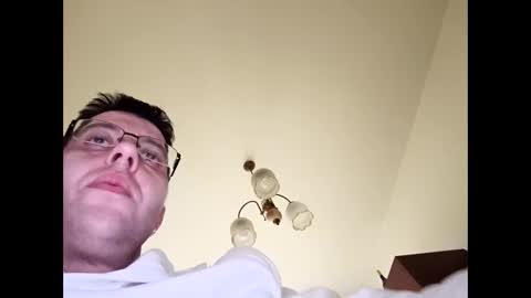 Snapshot of whatwouldyouliketosee chatting on December 2024 09:55:02 AM stoffy online show from December 2024 09:55:02 AM