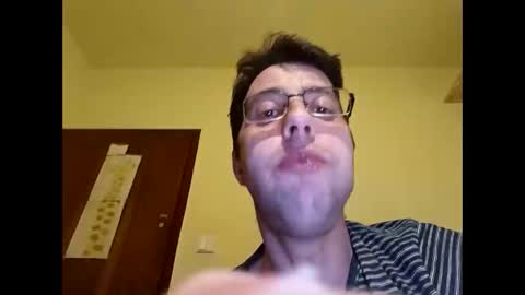 Snapshot of whatwouldyouliketosee chatting on March 2025 01:12:01 AM stoffy online show from March 2025 01:12:01 AM