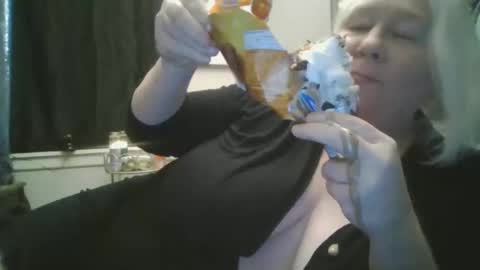 whipsnap19 online show from March 2026 04:27:02 AM