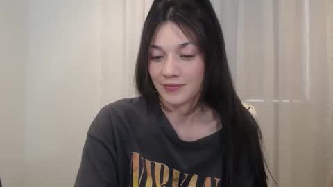 C A R O L  online show from January 2025 10:37:01 PM