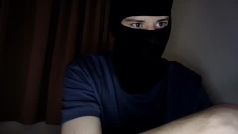 whispero_o online show from January 2026 02:41:02 PM