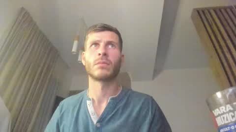 Michael online show from October 2025 03:46:02 PM