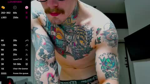 Max online show from October 2025 02:41:02 AM