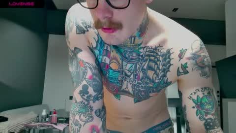 Max online show from November 2025 03:45:02 AM