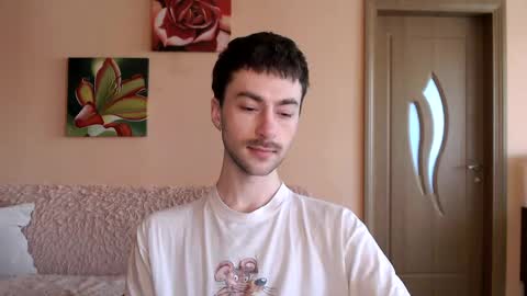 Snapshot of white_sport chatting on May 2026 12:22:02 PM Tom online show from May 2026 12:22:02 PM