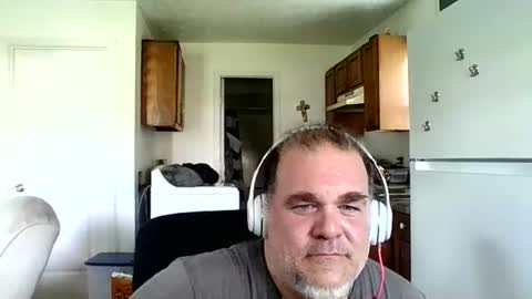 Snapshot of whiteboyguidx chatting on June 2026 10:37:01 PM Tony Floyd online show from June 2026 10:37:01 PM