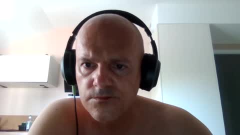 Snapshot of whiteeaglesrb chatting on July 2026 10:32:02 AM whiteeaglesrb online show from July 2026 10:32:02 AM