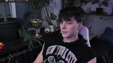 Snapshot of whiteegrimm chatting on January 2025 09:32:01 PM Gus online show from January 2025 09:32:01 PM